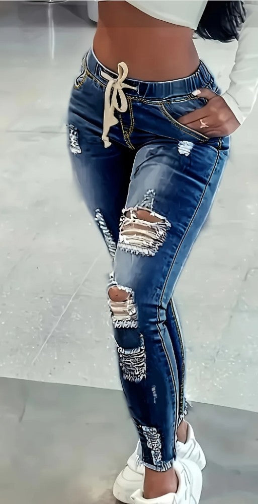 Ripped High Jeans