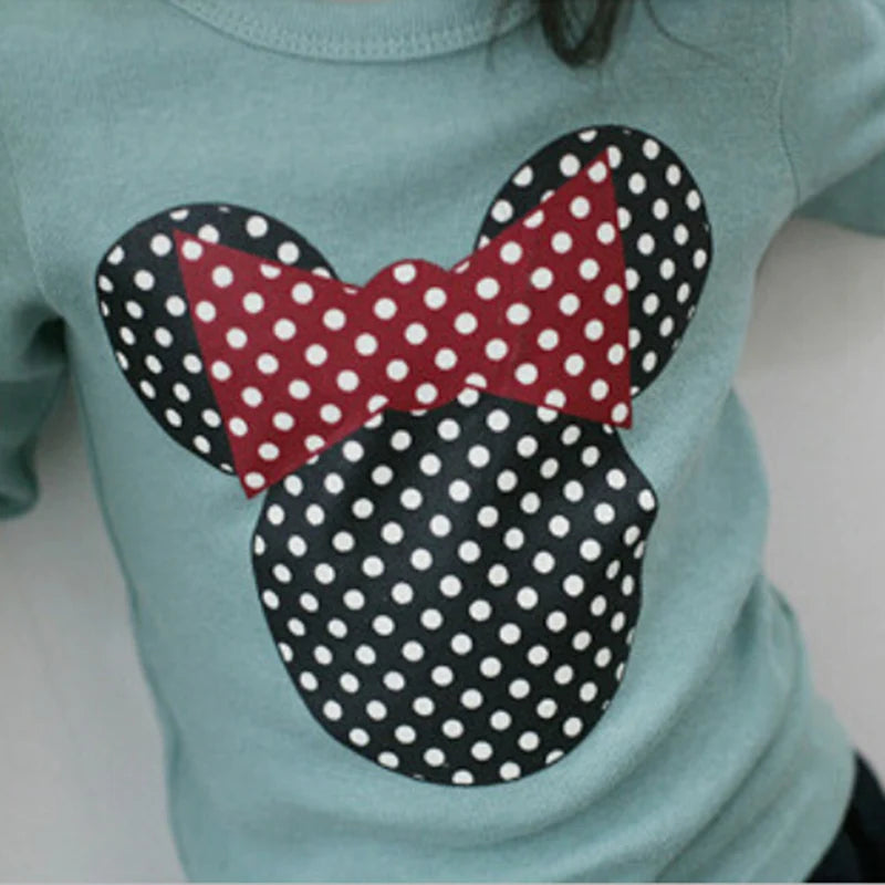 Minnie sweatshirt